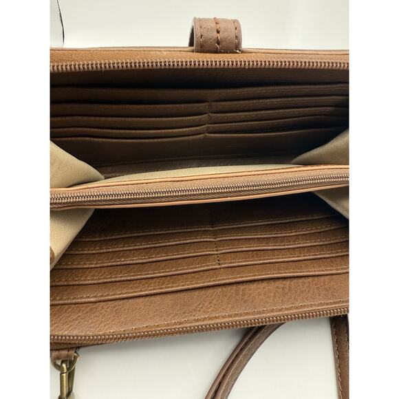 The Sak Iris Brown Leather Embossed Crossbody Wallet Clutch, Phone Holder, Xbody - Picture 8 of 9